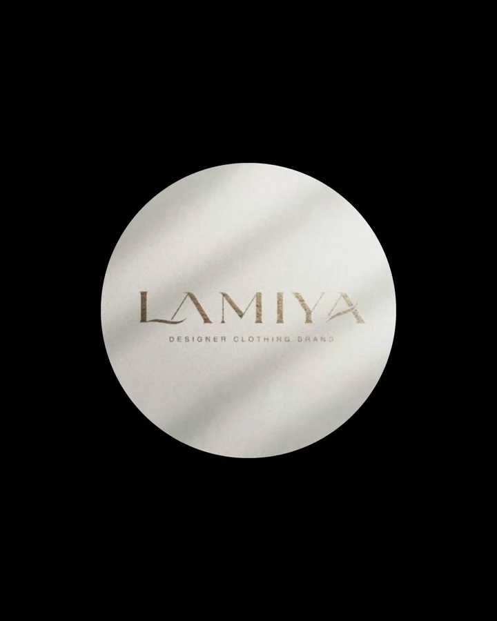 Логотип бренда одежды LAMIYA